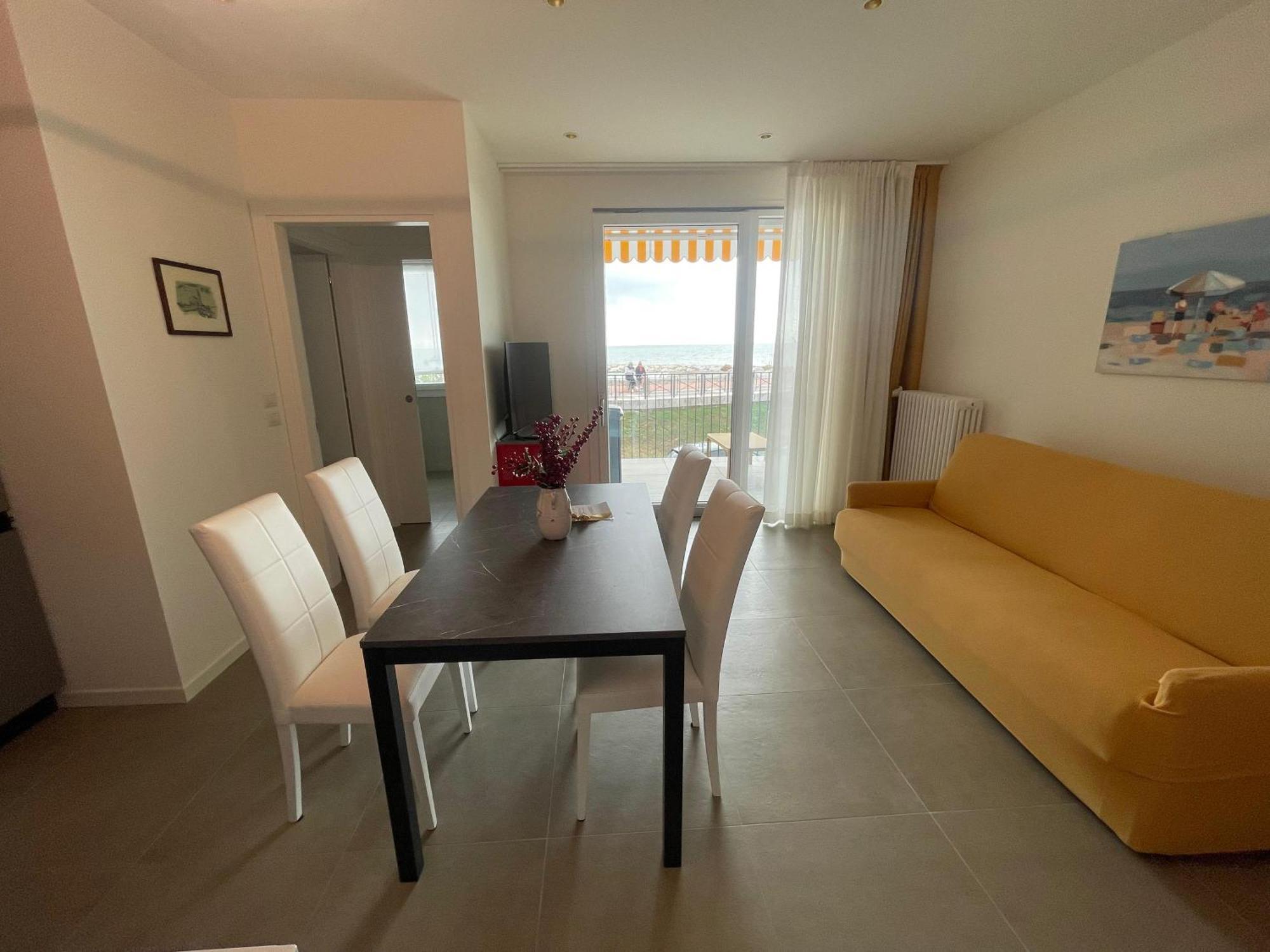 Nuovo Residence Serenissima Frontemare - Agenzia Cocal Caorle Buitenkant foto