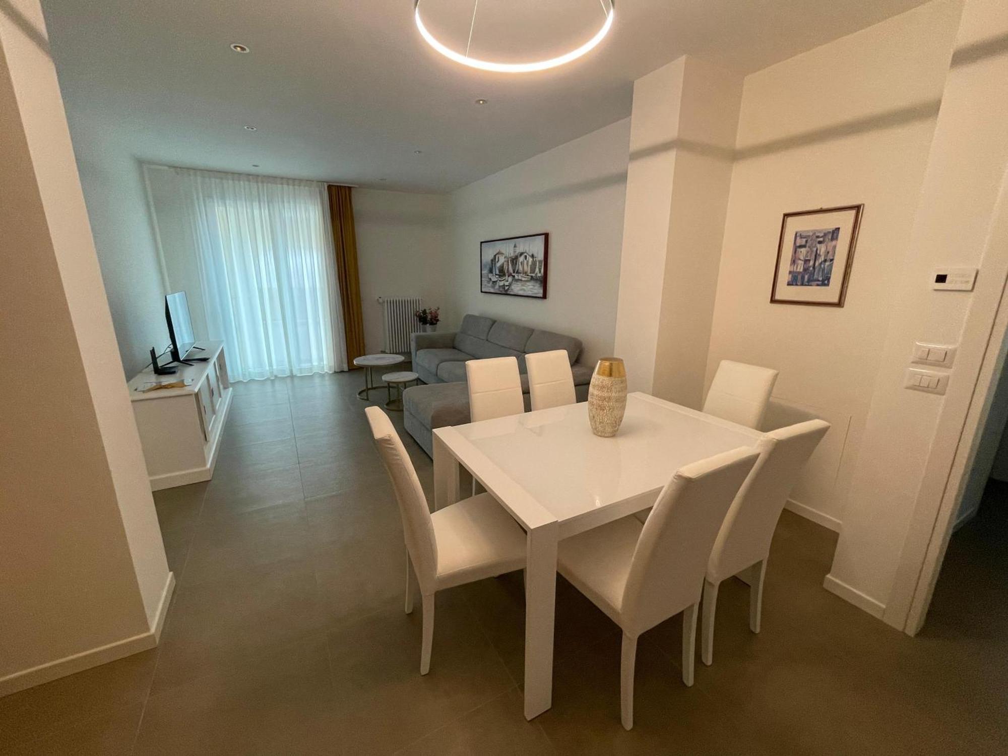 Nuovo Residence Serenissima Frontemare - Agenzia Cocal Caorle Buitenkant foto