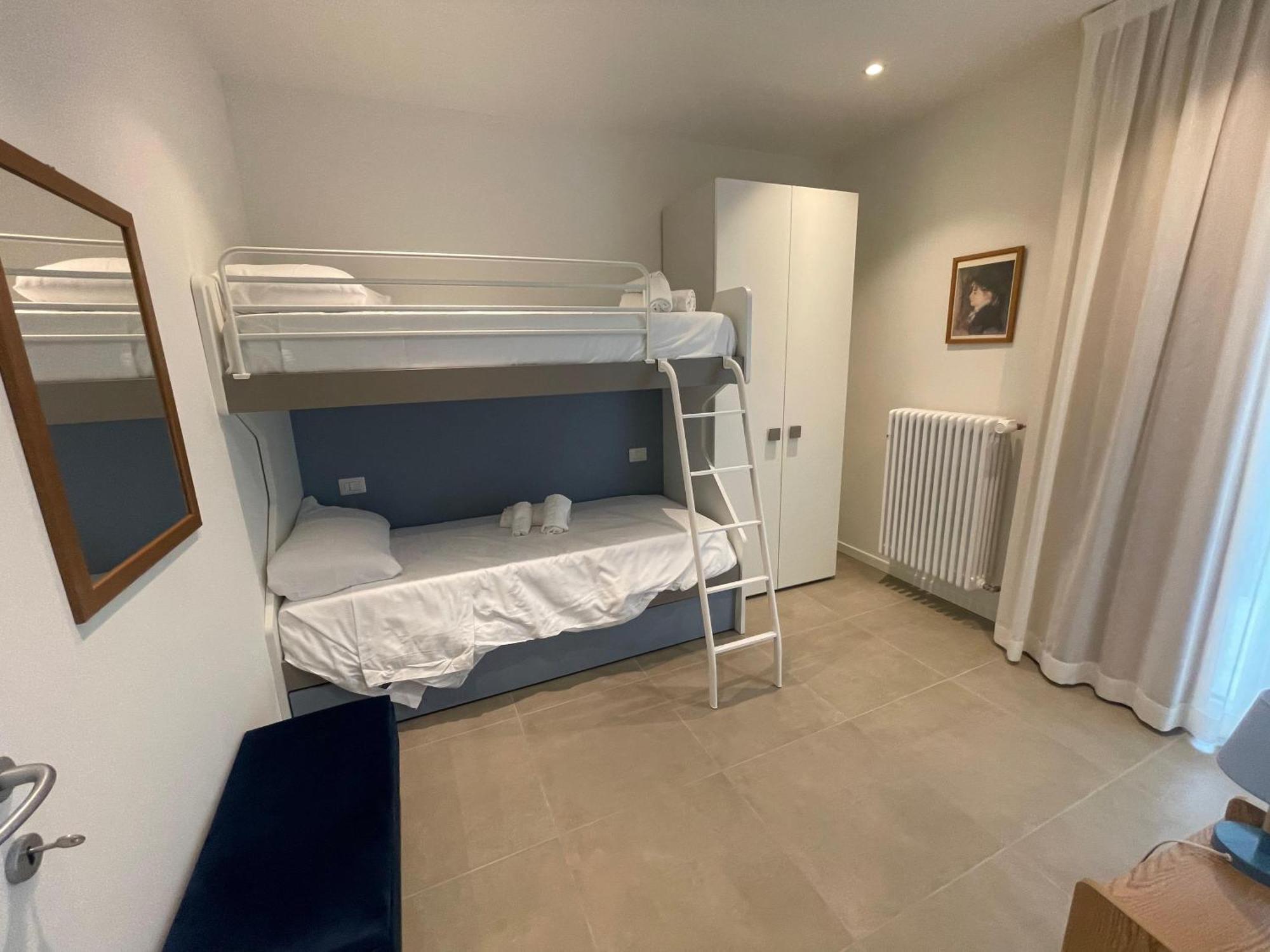 Nuovo Residence Serenissima Frontemare - Agenzia Cocal Caorle Buitenkant foto